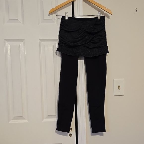 Athleta Pants - Athleta Black Skirted Leggings